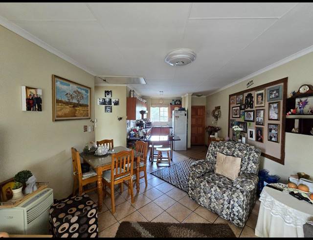 2 BEDROOM TOWNHOUSE FOR SALE IN ELANDSPARK